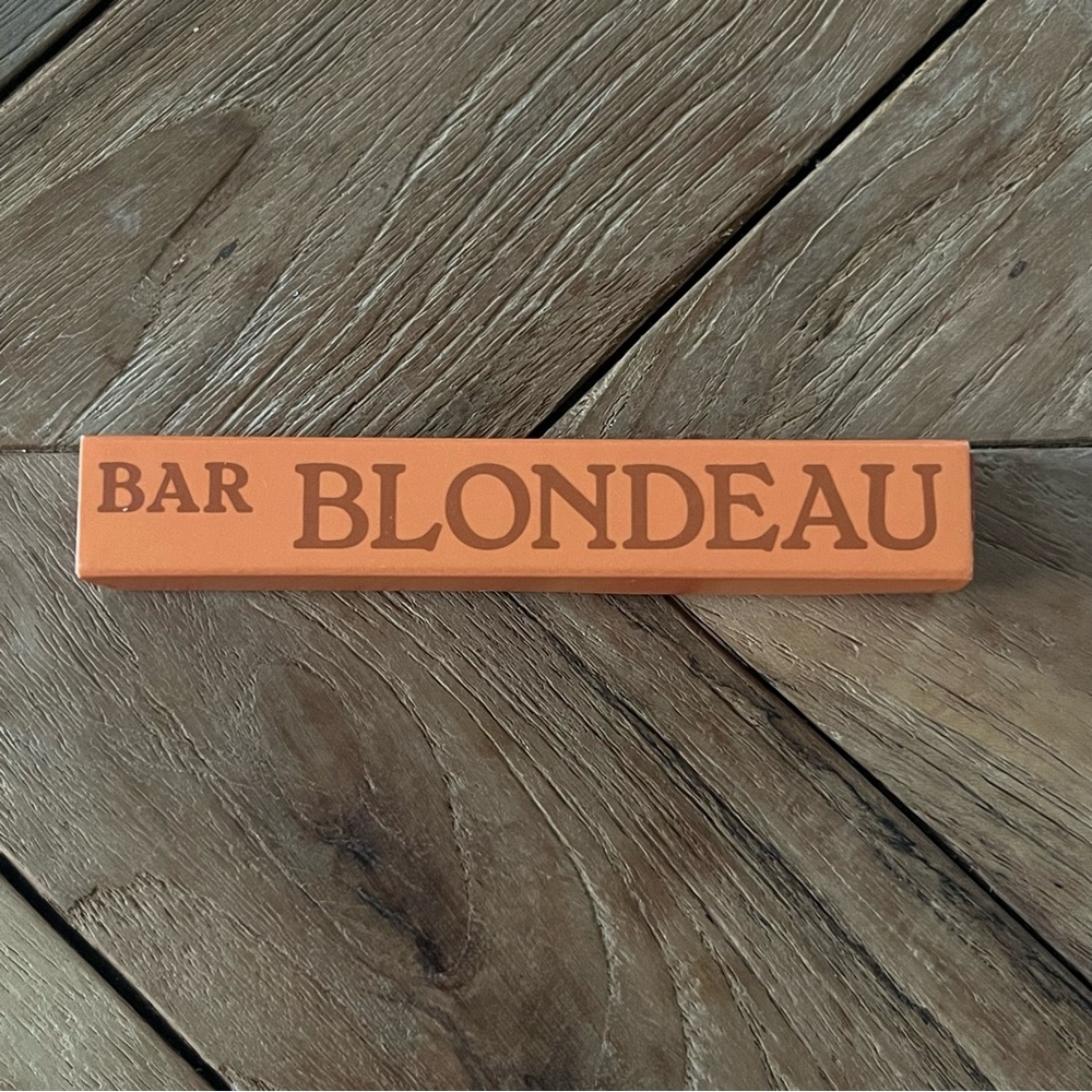 Bar Blondeau Matchbook